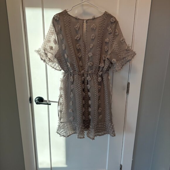 Dot Wrap Dress Gray Texture Large - Picture 6 of 6